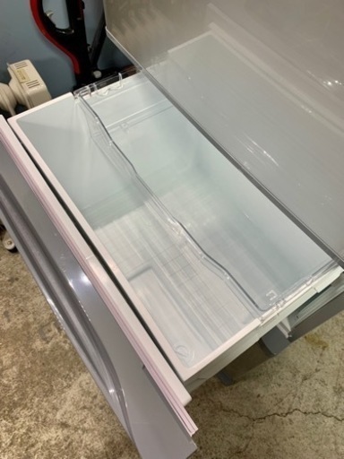札幌市内配送無料 20年製 美品 TOSHIBA 東芝 330L 3ドア冷蔵庫 GR-S33S 自動製氷