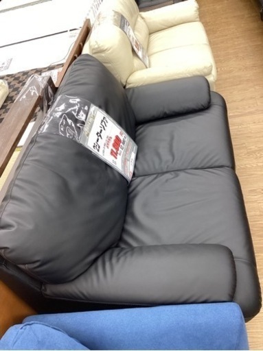 KG-124【新入荷　リサイクル品】2シーターソファ　黒