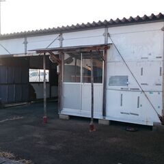 中古のプレハブと仮設トイレです　※募集を一時停止します（8/23）の画像