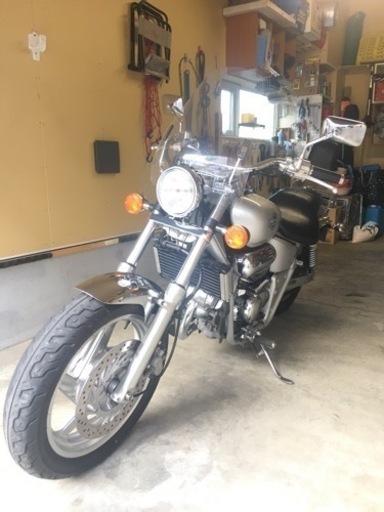 ホンダ　VTwinマグナ250