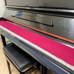 中古ピアノ（1987年製）椅子もついてます。