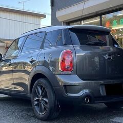 ＭＩＮＩ　クロスオーバー　予備車検付き　クーパーＳ　ナビ　バックカメラ　ＴＶの画像