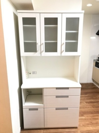 予約あり【良品】ニトリ　食器棚　キッチンボード