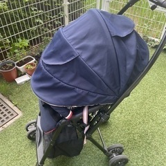 【決まりました】メチャカル　コンビ　ベビーカー