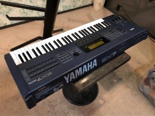 『値引きセール』シンセサイザー・キーボード(本体のみ)【個人運送】