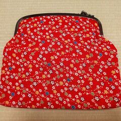 【和服用がま口バッグ】赤ちりめんに小花がかわいい！