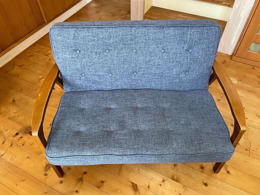 【最終値下げ】2人用布張りソファ　幅116×奥行き74×高さ73cm