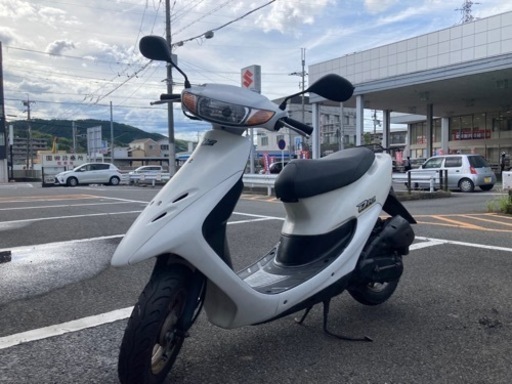 【バッテリー新品✨エンジン好調🔥】AF34 ライブディオ　人気のホワイト入荷です【配送•当日納車OK】