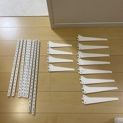 棚柱と棚受け