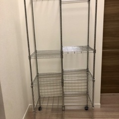 スチールラックの画像