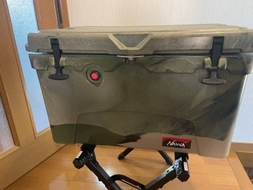 アイスランドクーラーボックス。冗談中