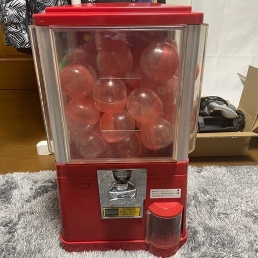 ガチャガチャ本体 500円専用