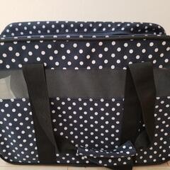ペット用 折りたたみキャリーバック ドット柄の画像