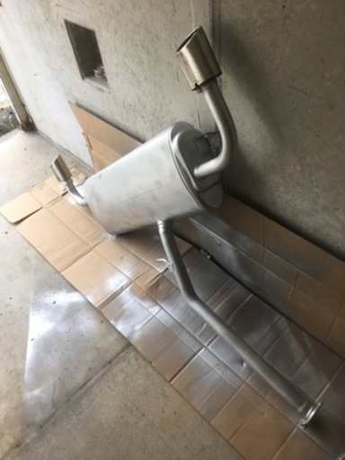 状態の良いリアマフラー