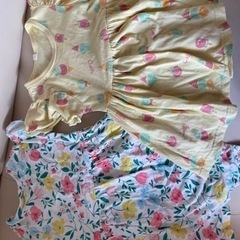 80サイズと2歳前後　洋服