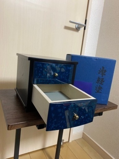 津軽塗　小物入れ