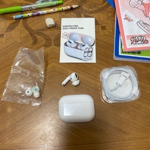 アップル　エアーボッツプロ　中古