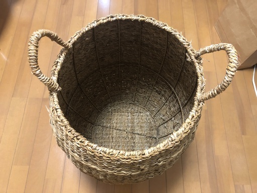 大きいカゴ