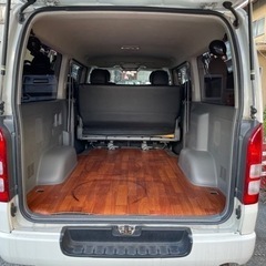 ハイエース　自社分割ローン　スーパーGL 20万kの画像