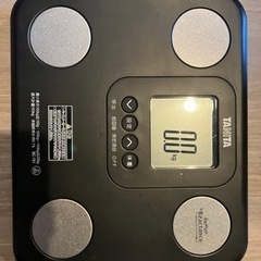 タニタ　体組成計（体重計）BC-751の画像