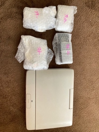 トヨタ純正　11型後席ディスプレイ