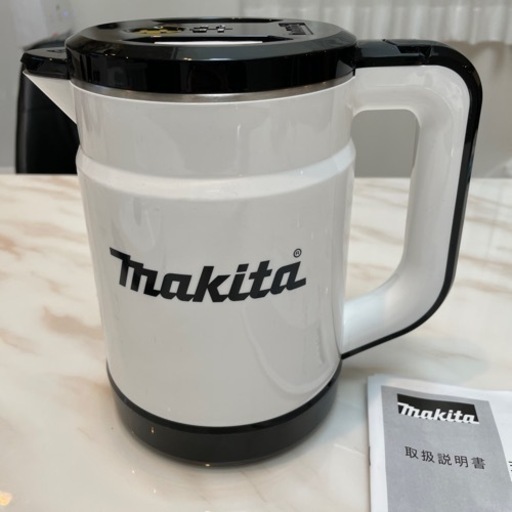 新品マキタ　充電式ケトル　箱なし　説明書つき　アウトドア　建設現場