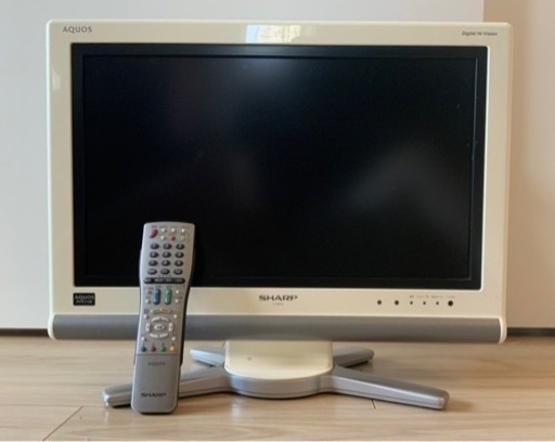 SHARP液晶テレビリモコン付き〈動作保証〉