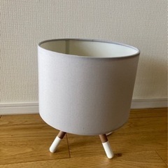 テーブルランプ