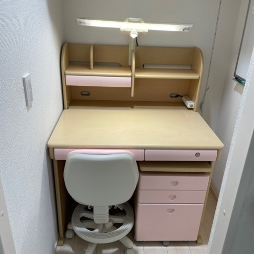 購入者決まりました　コイズミ　学習机　椅子セット