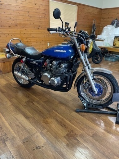 ☆Kawasaki ゼファー750☆車検付き!!室内保管☆(売れました)