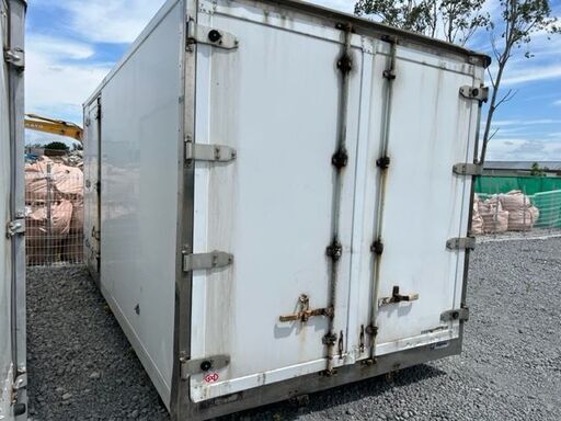 横扉付【格安】冷凍冷蔵　2トン 幅218ｃｍ長さ450ｃｍ高さ230ｃｍ コンテナ 物置 倉庫 アルミ箱 格安提携先運送会社あり　北海道札幌市発