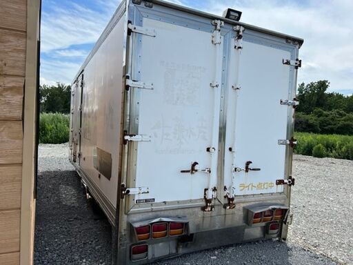 早いもの勝【希少】4トン冷凍冷蔵 幅230ｃｍ長さ625ｃｍ高さ260ｃｍ コンテナ 物置 倉庫 アルミ箱 格安提携先運送会社あり　北海道札幌市発