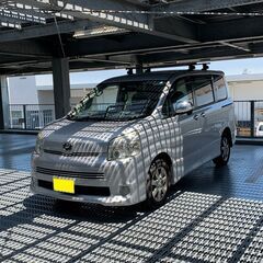 【4駆】ヴォクシー ZS煌