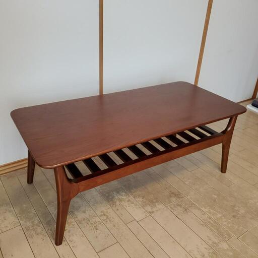 (再値下げ) 棚つき　ローテーブル　105 × 50 cm