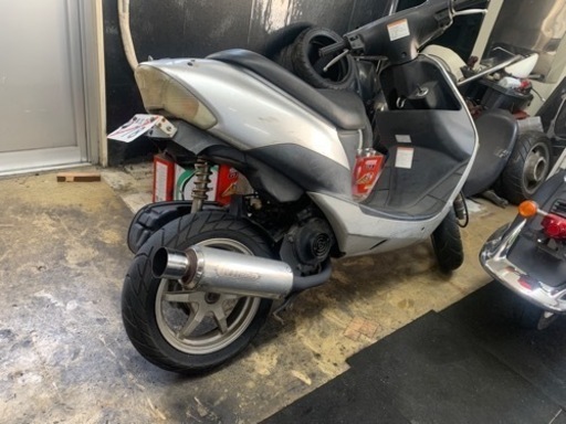 スズキ　ZZ 50 原付　草加市　振り切る速さ　早い者勝ち