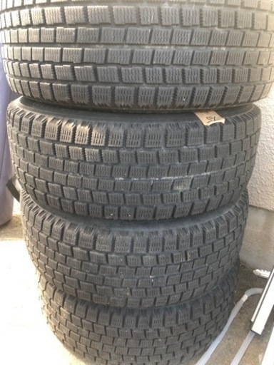 中古 スタッドレスタイヤ