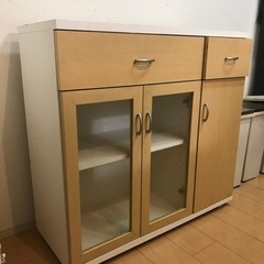 食器棚