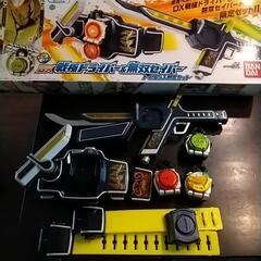 鎧武 ①DX戦極ドライバー&無双セイバー(トイザらス限定セット)/②DX火縄大橙DJ銃/③ロックシード17個の画像