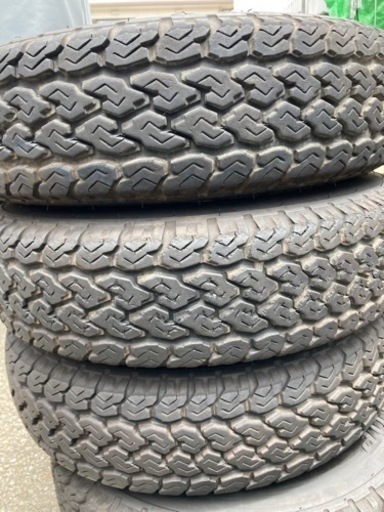 美品 ダンロップ サマータイヤ アルミ付き 145R12LT6PR