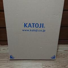 (取引中:受付不可)カトージ(KATOJI)トライアングルチェアの画像