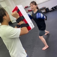 キックボクササイズの動きをとりいれたトレーニングスタジオ♪パーソナルミット大塚の画像