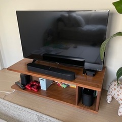 テレビ　50インチ　