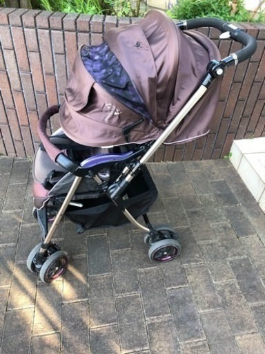 コンビ　ディアグラッセ　オート4キャス　エッグショックＹＢ-600 アジサイ
