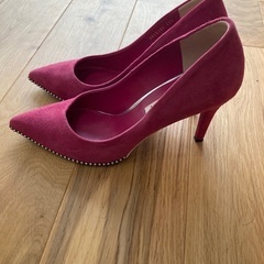 ほぼ新品★Diana パンプス 23.5cm ヒール ピンヒールの画像