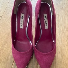 ほぼ新品★Diana パンプス 23.5cm ヒール ピンヒールの画像
