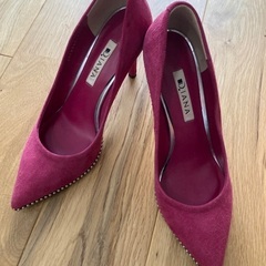 ほぼ新品★Diana パンプス 23.5cm ヒール ピンヒール