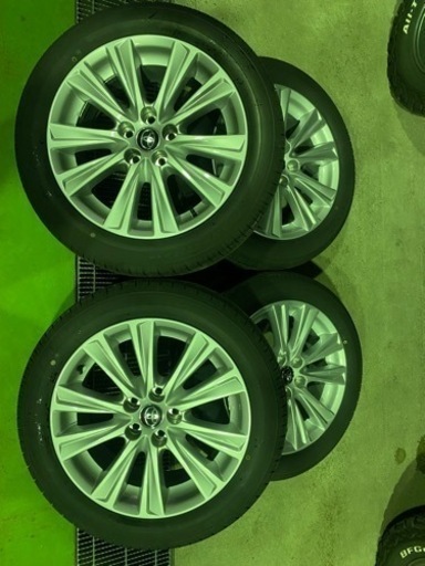 アルファード　純正ホイール　新車外し　18インチ