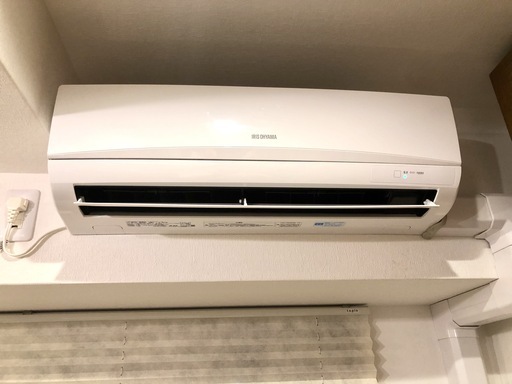 ★美品★　11〜17畳用エアコン　アイリスオーヤマ　IRR-4019C