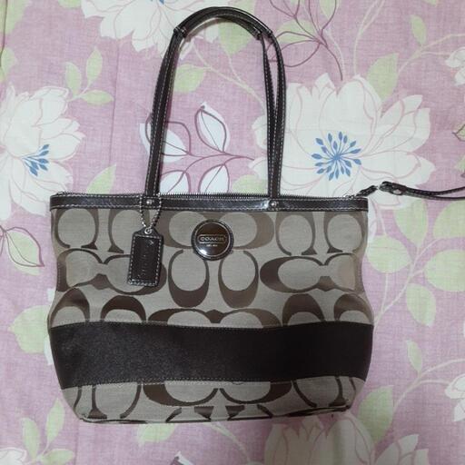 COACHのハンドバッグ