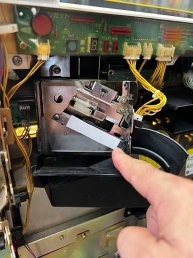 【取引完了】レア品　パチスロ実機 ヨシムネS 実機 4号機 機 家庭用コンセント  おうちでの暇つぶしに　T-GARAGE